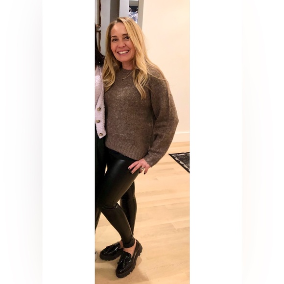 Old Navy Sweater - Picture 6 of 6